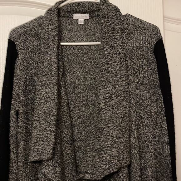 Black and White Cardigan - Picture 2 of 7